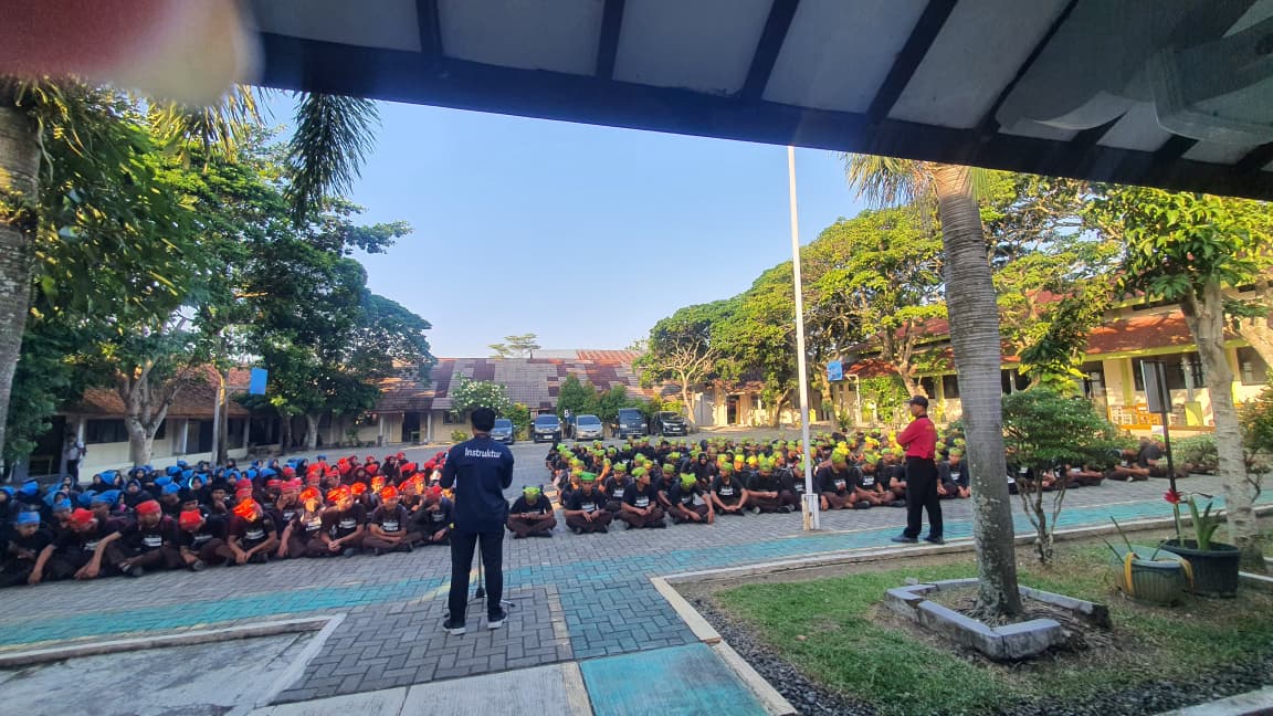 Pantun itu Asyiik Pantun itu Asyiik